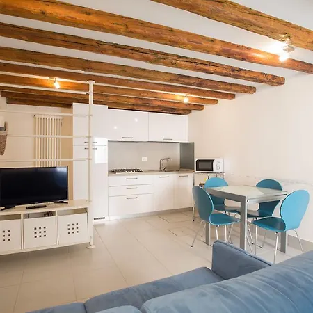 Apartment Bragora Venice
